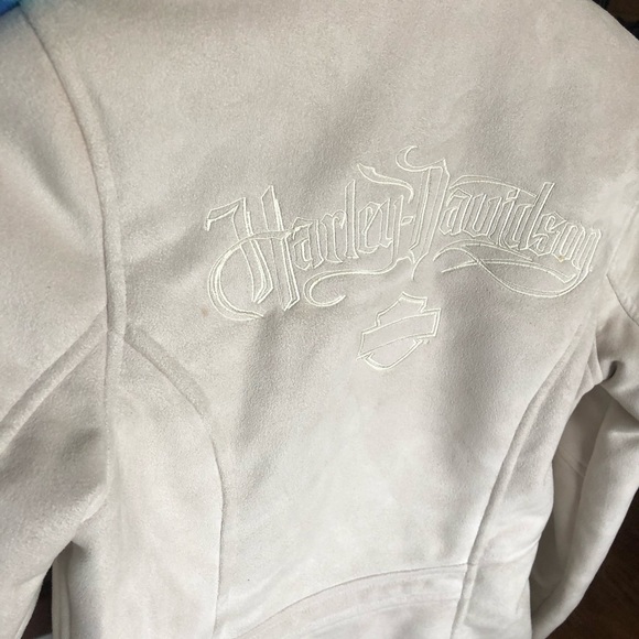 Jacket - Picture 2 of 4